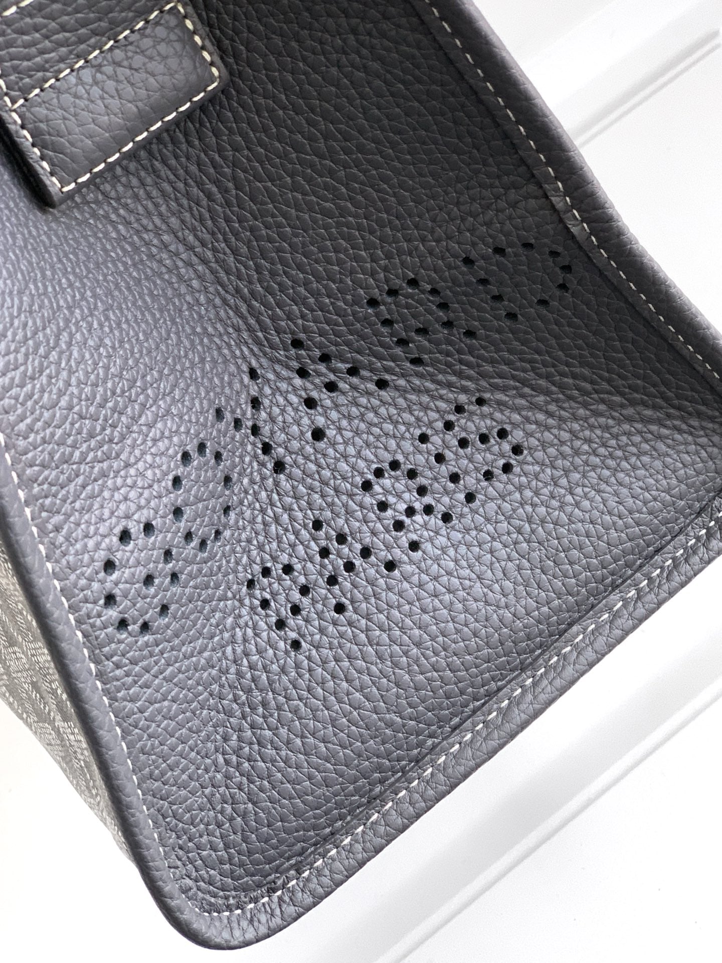Hardy Goyard 5504.A16