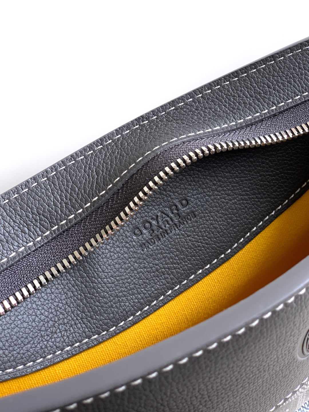 Hirondelle Goyard 020247.A5