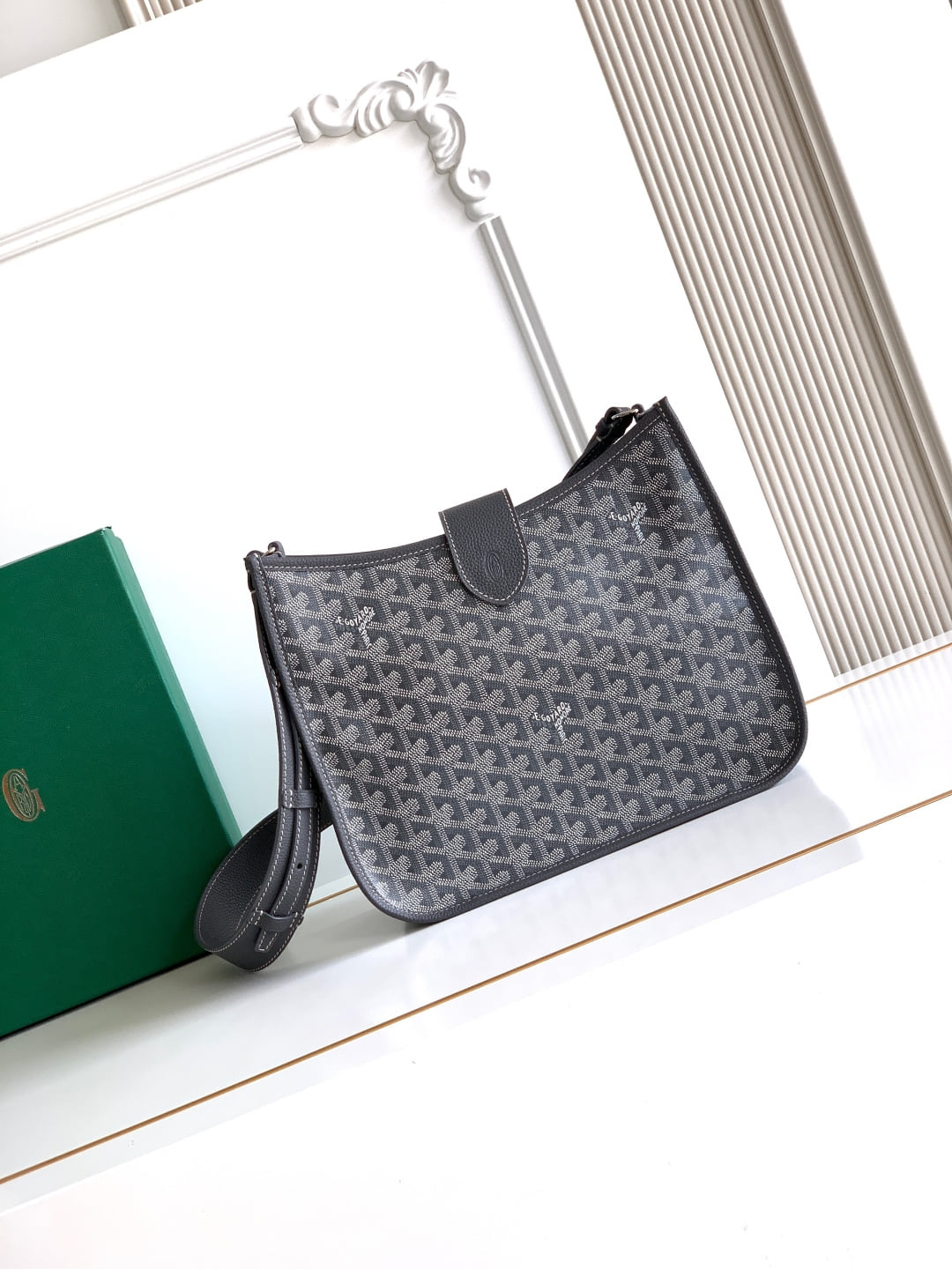 Musette Goyard 555888.A4
