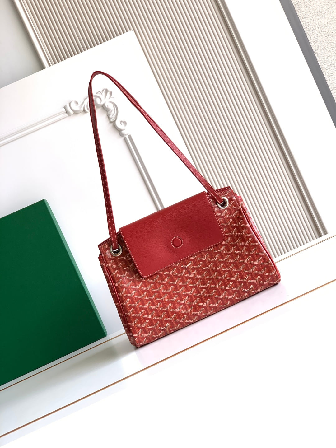 Rouette - красный Goyard 6685.A10