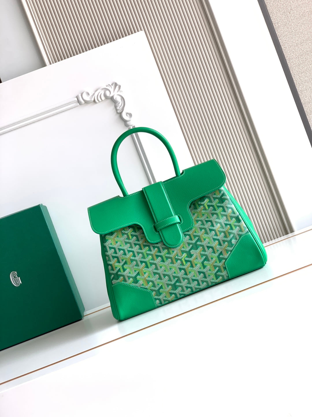 Saïgon Goyard 8201.A3