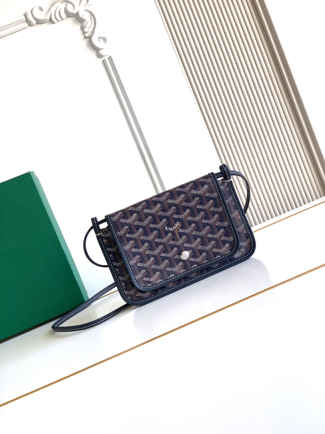 Saint Louis - синий Goyard 5509.A20