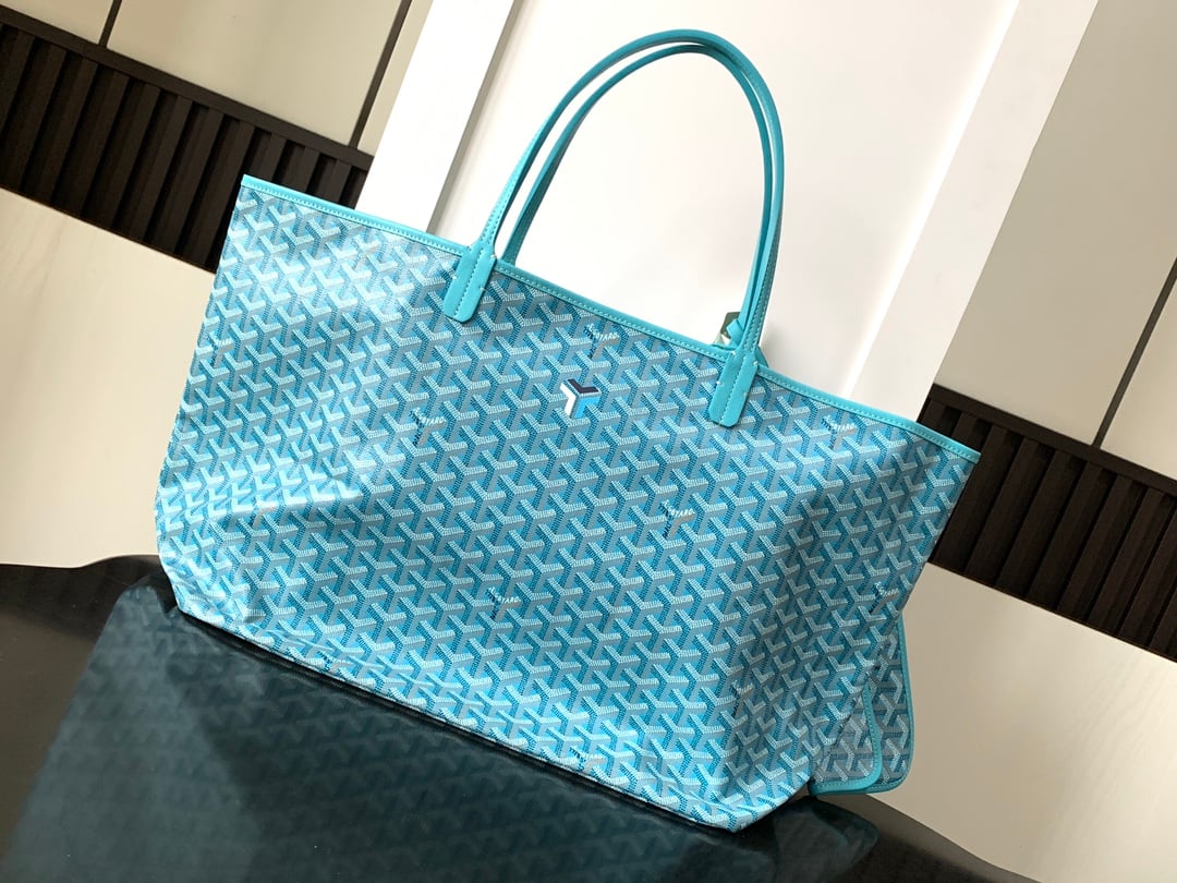 Saint Louis GM - бирюзовый Goyard 020146L.A1