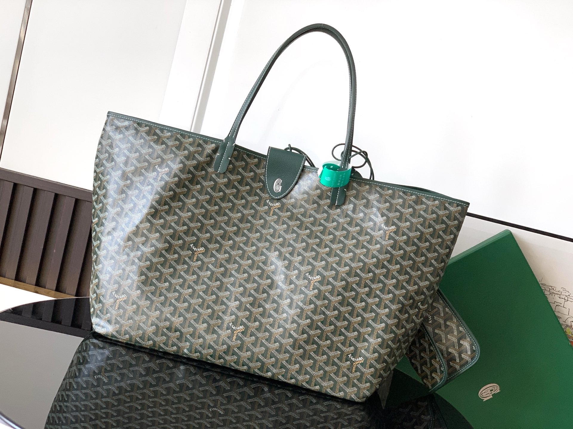 Saint Louis GM - темно-зеленый Goyard 020146L.A5