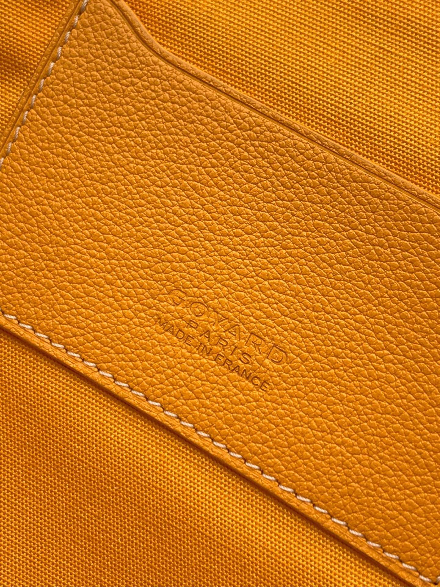 Sénat GM - желтый Goyard 1061L.A6