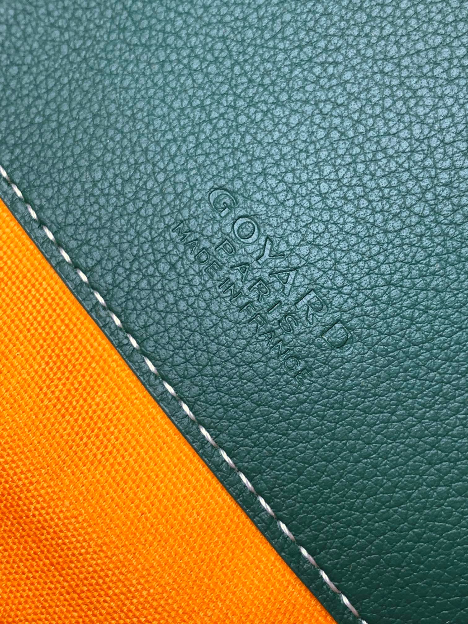 Sénat MM - зеленый Goyard 1061S.A7