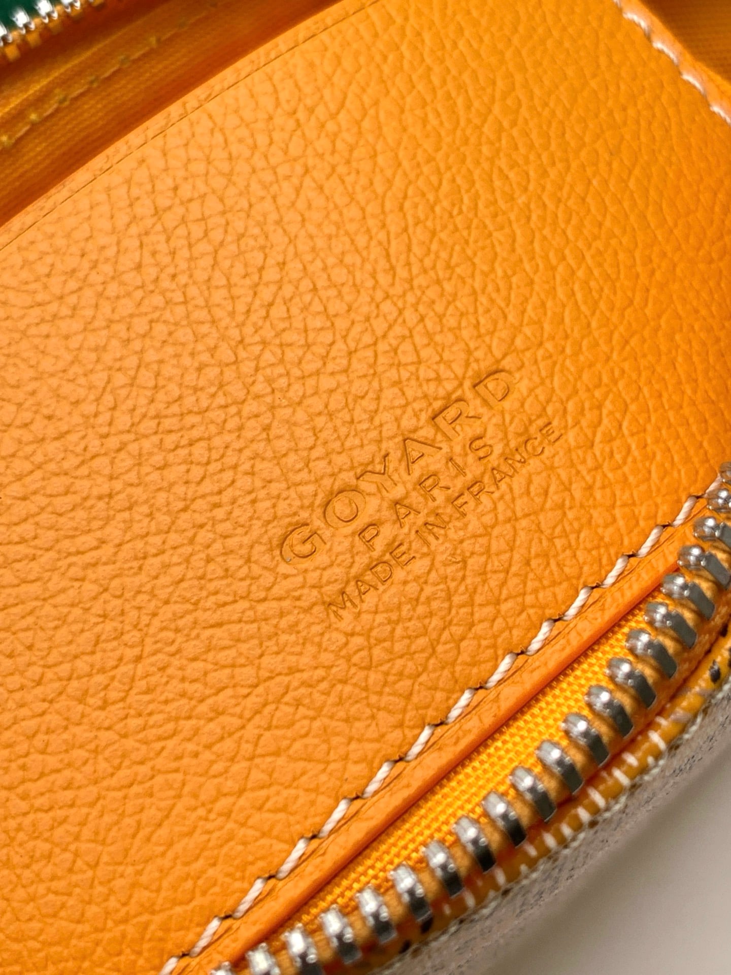 Sénat PM - желтый Goyard 1061X.A6