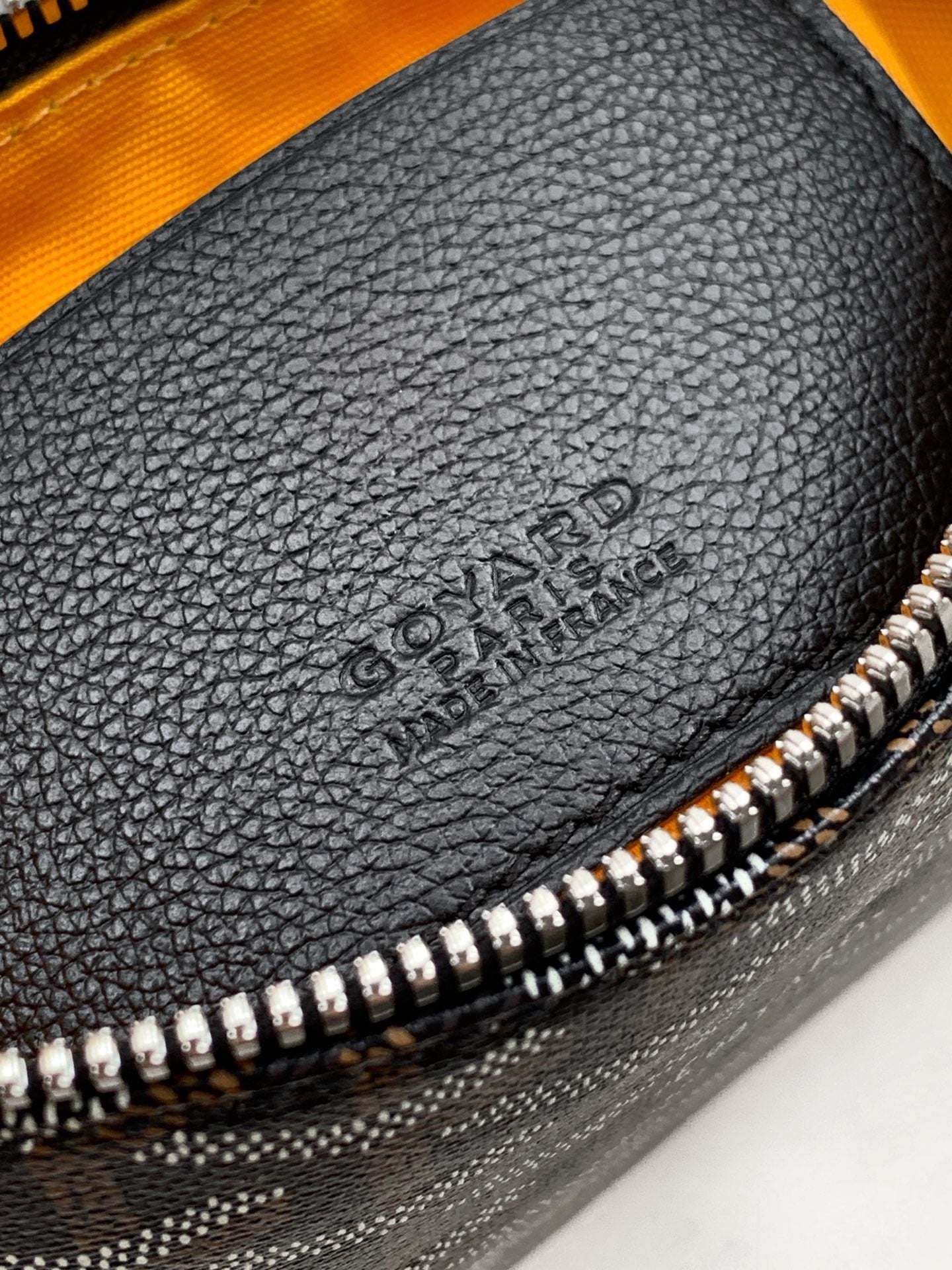 Sénat PM - черный Goyard 1061X.A11
