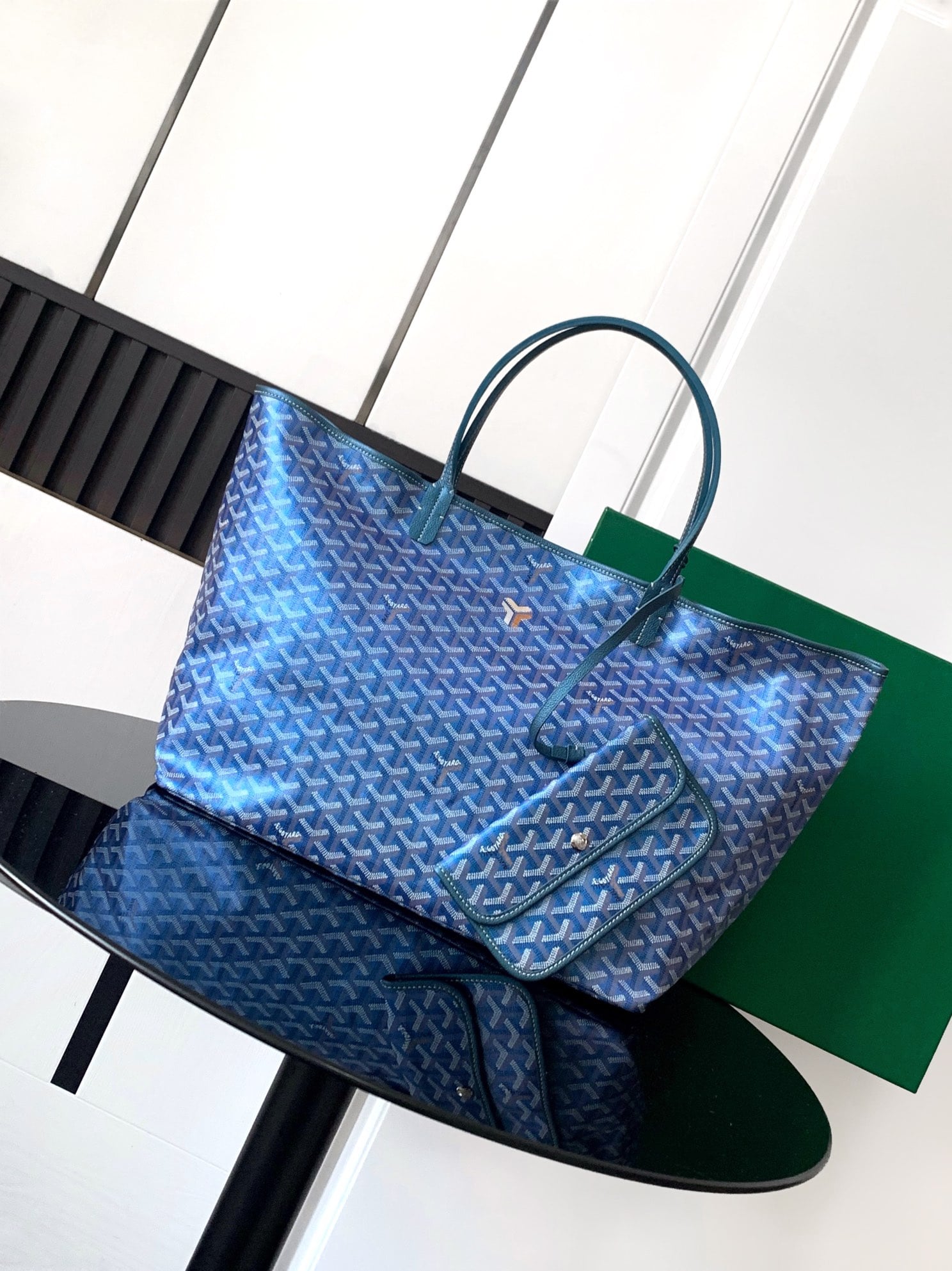 Tote - перламутровый Goyard 020146L.A15