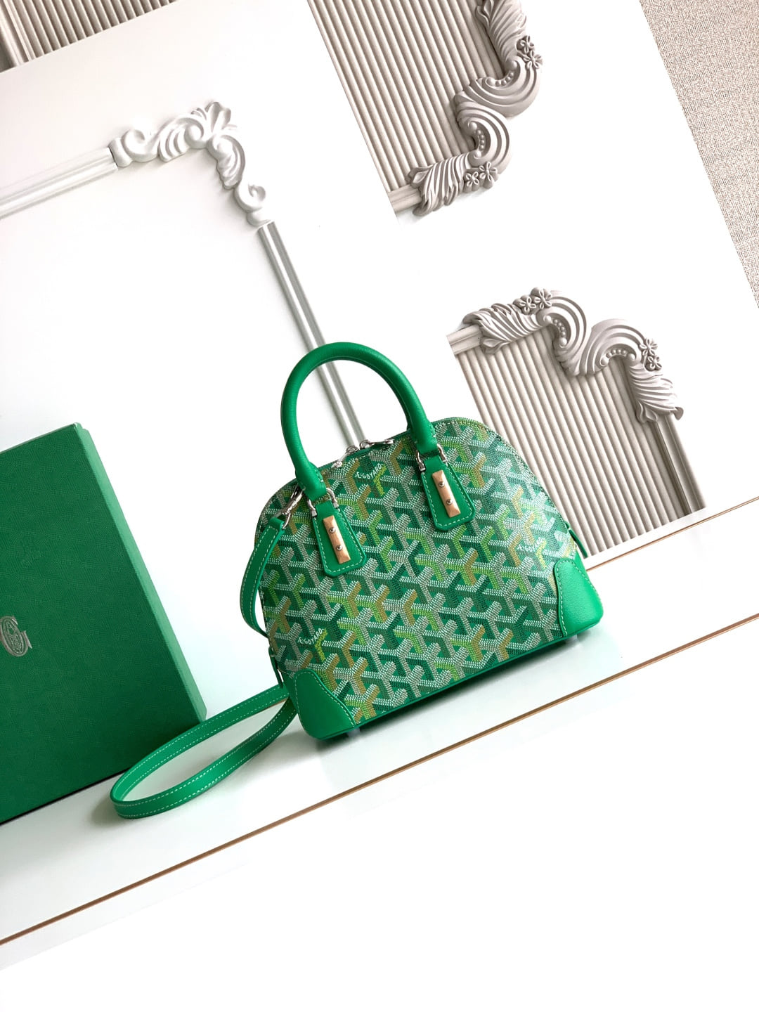 Vendôme - зеленый Goyard 8305.A2