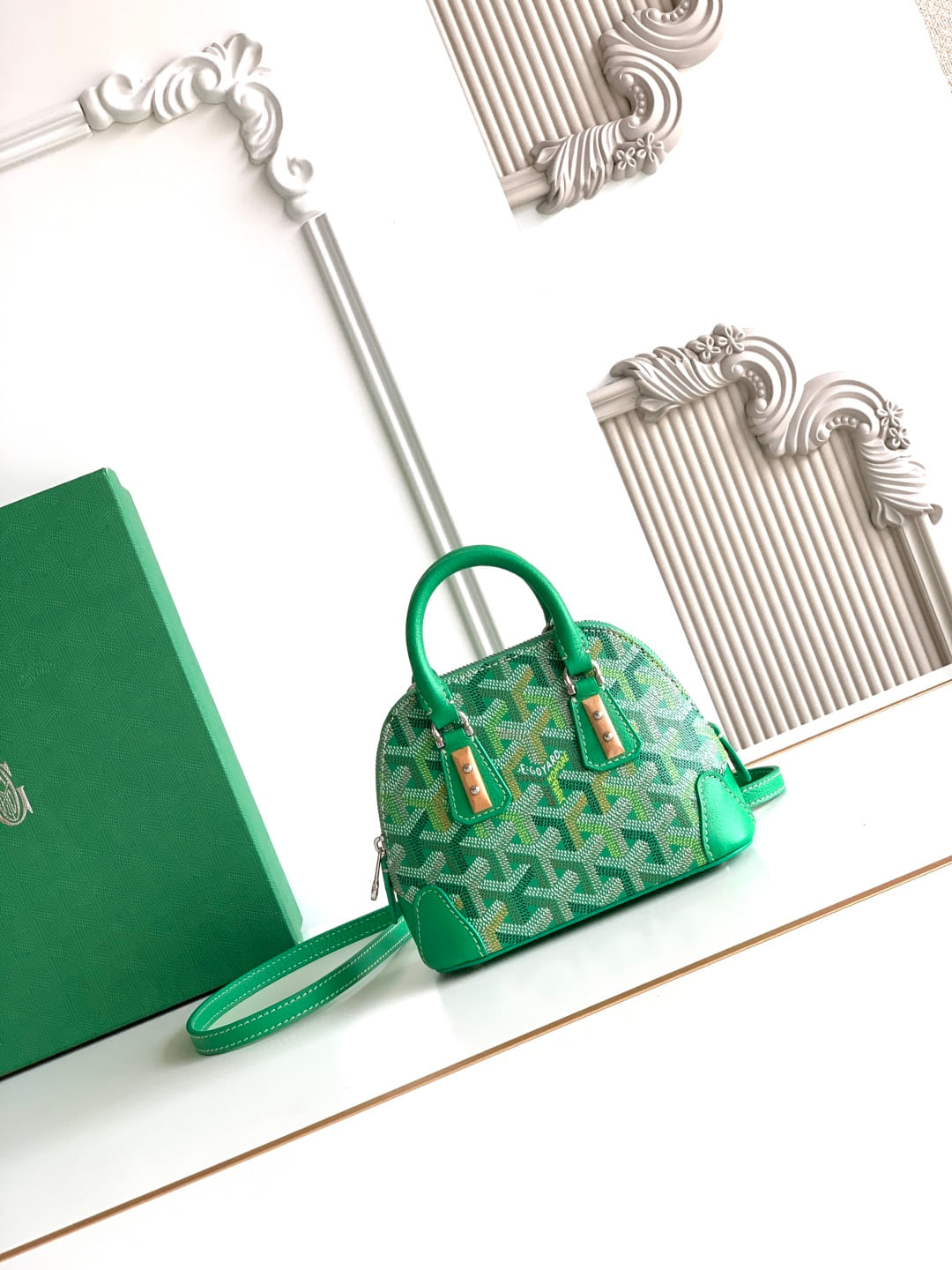 Vendôme Nano - зеленый Goyard 8301.A2