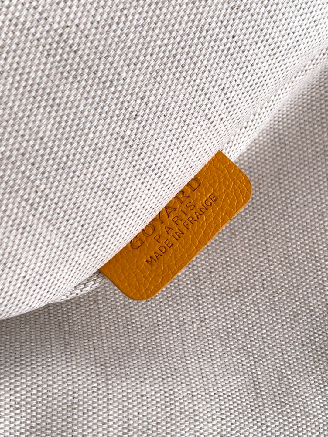 Villette - желтый Goyard 020220.A2