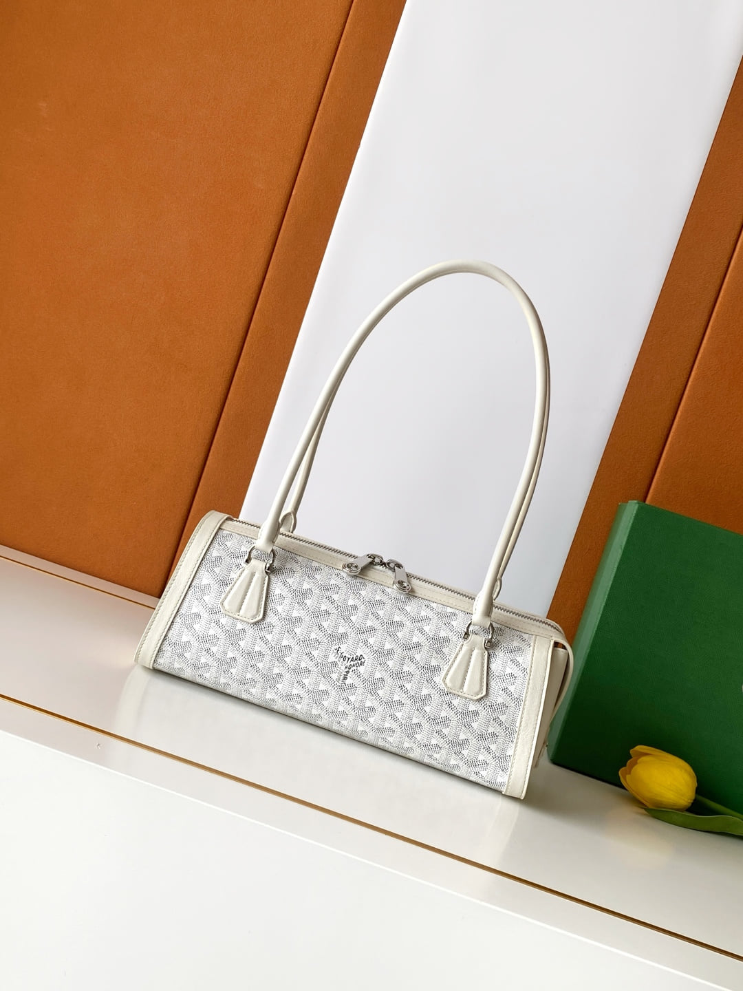 Vintage Baguette - белый Goyard 8039.A6