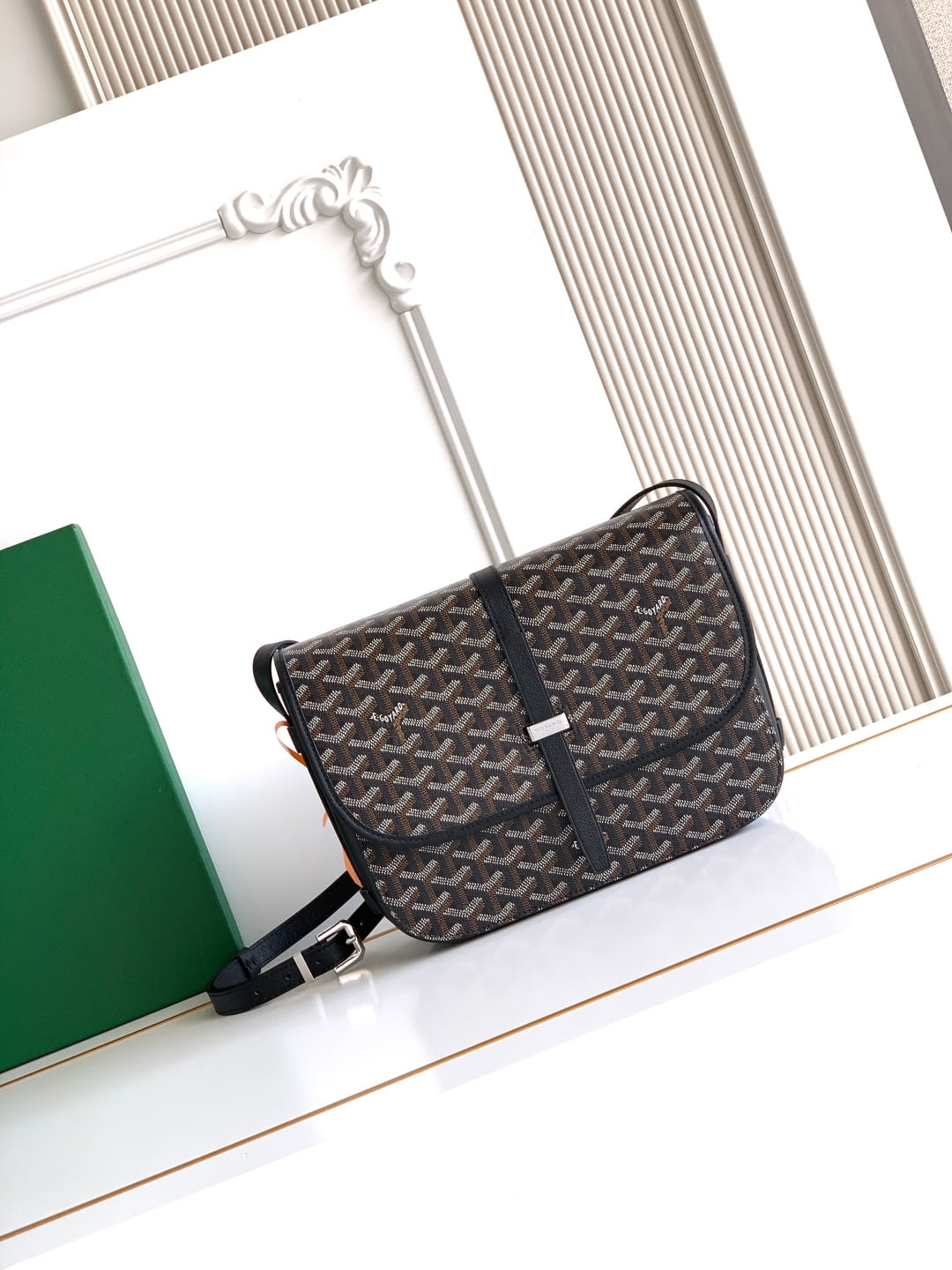 Belvédère Goyard 020183.A6