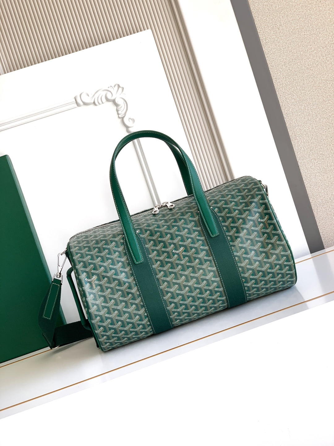 Barrel 40 - зеленый Goyard 8307.A5