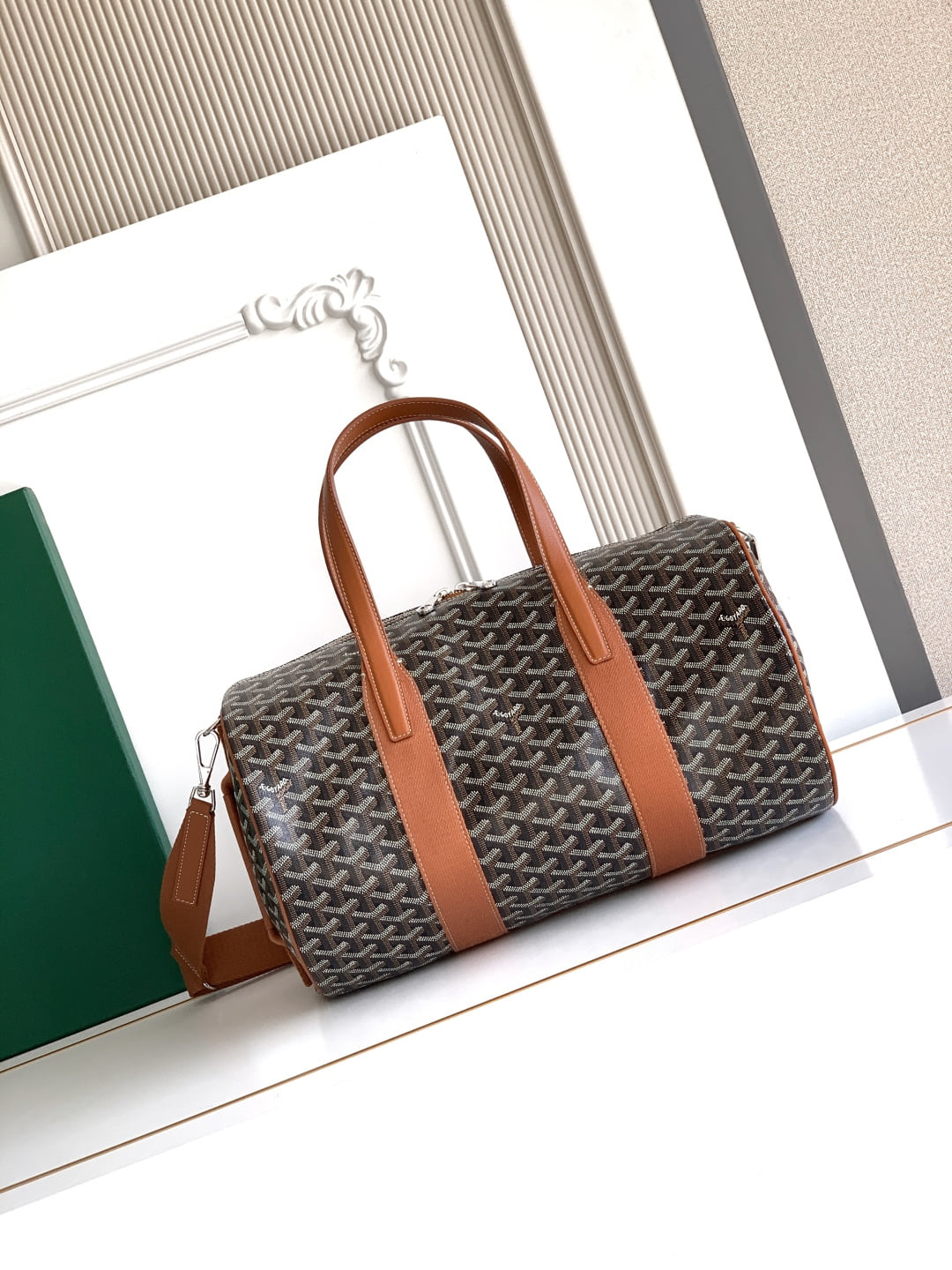 Barrel 40 - коричневый Goyard 8307.A6
