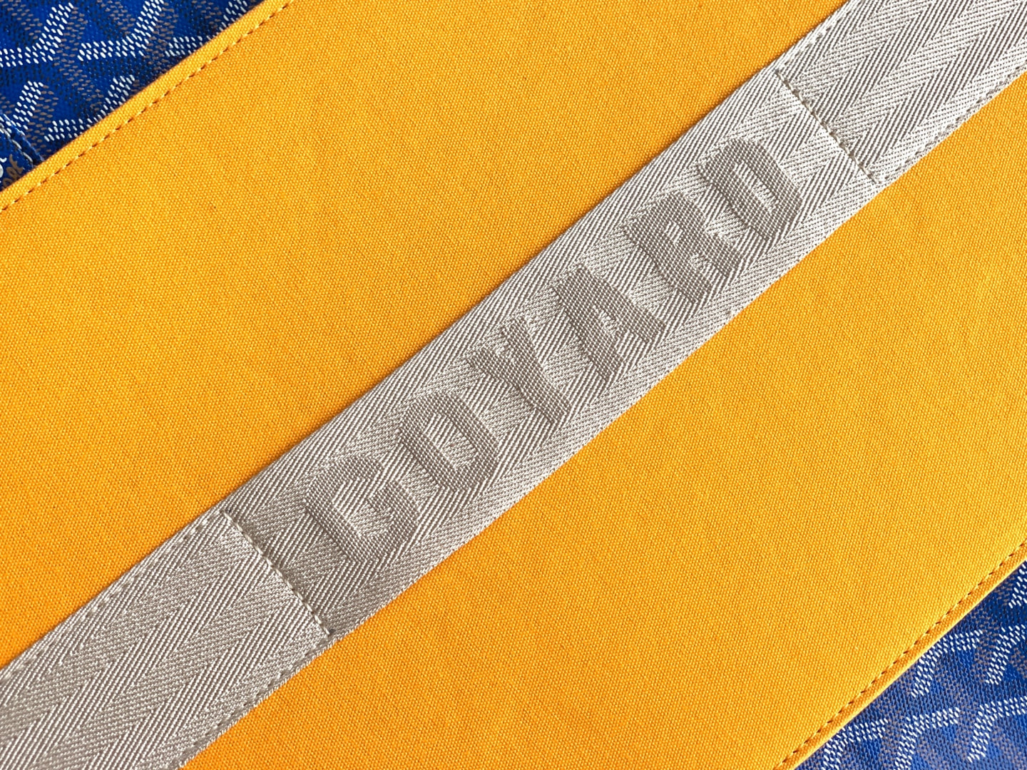 Boston 45 - хаки Goyard GY-89032627.A16