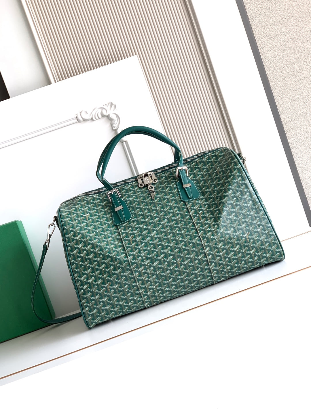 Boston 45 - хаки Goyard GY-89032627.A17