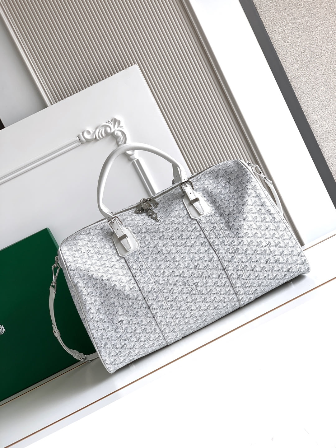 Boston 45 - хаки Goyard GY-89032627.A20