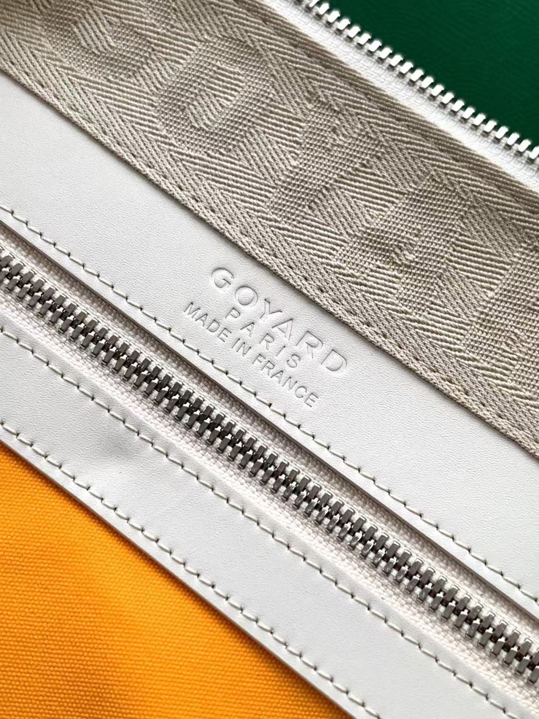 Croisière 50 - белый Goyard 2307.A4