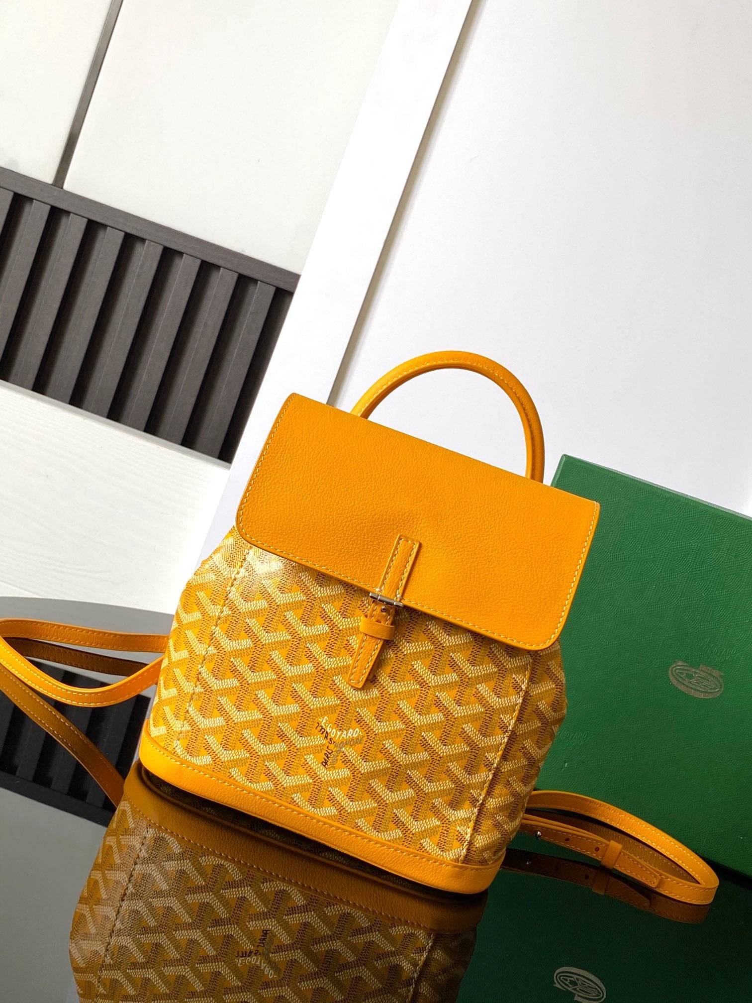 Alpin Mini - желтый Goyard MAE020195.A10