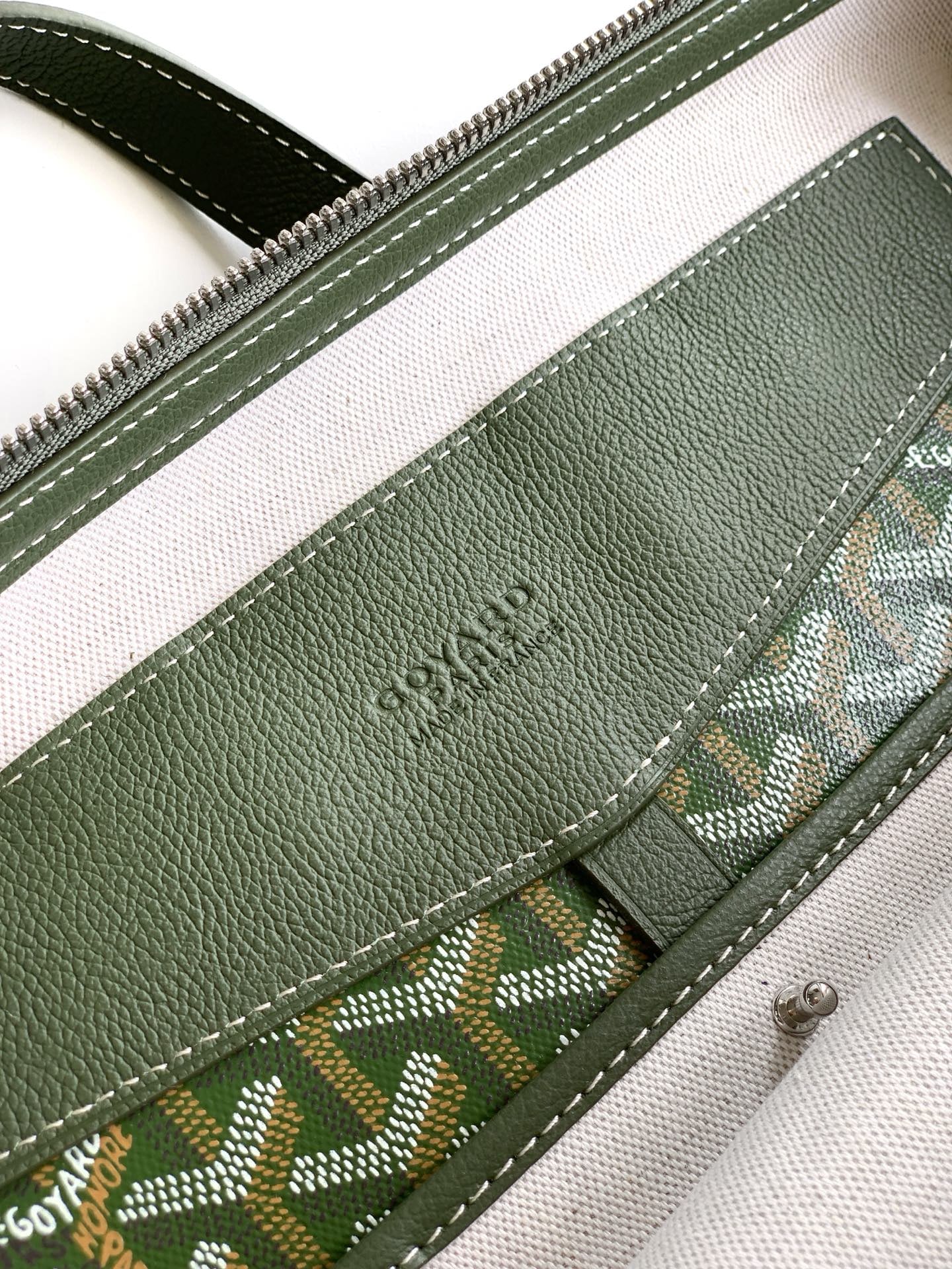 Cisalpin - хаки Goyard 020153.A6
