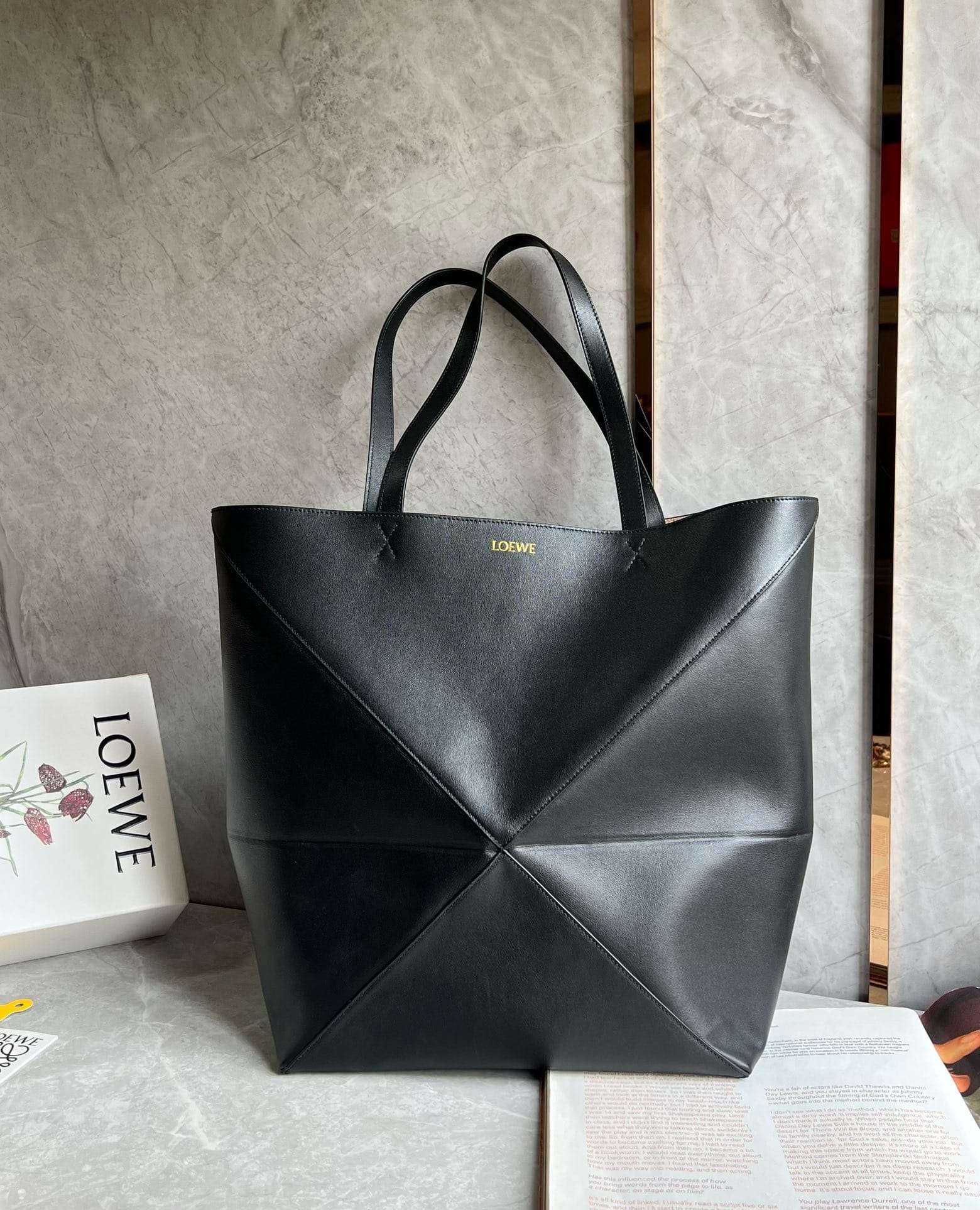 PuzzleFold Tote 42cm Loewe 4