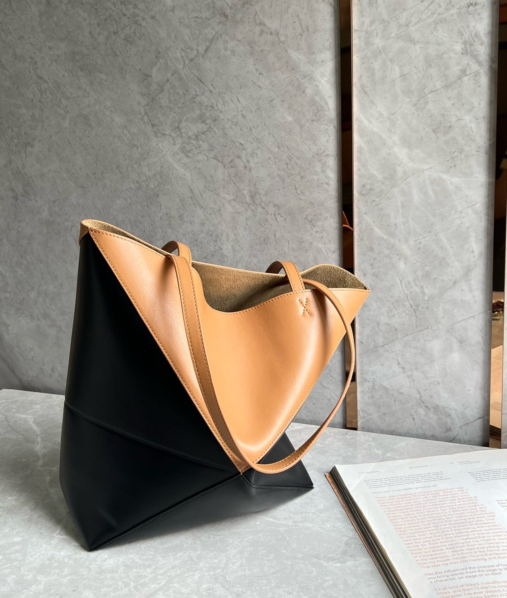 PuzzleFold Tote 31cm Loewe 3