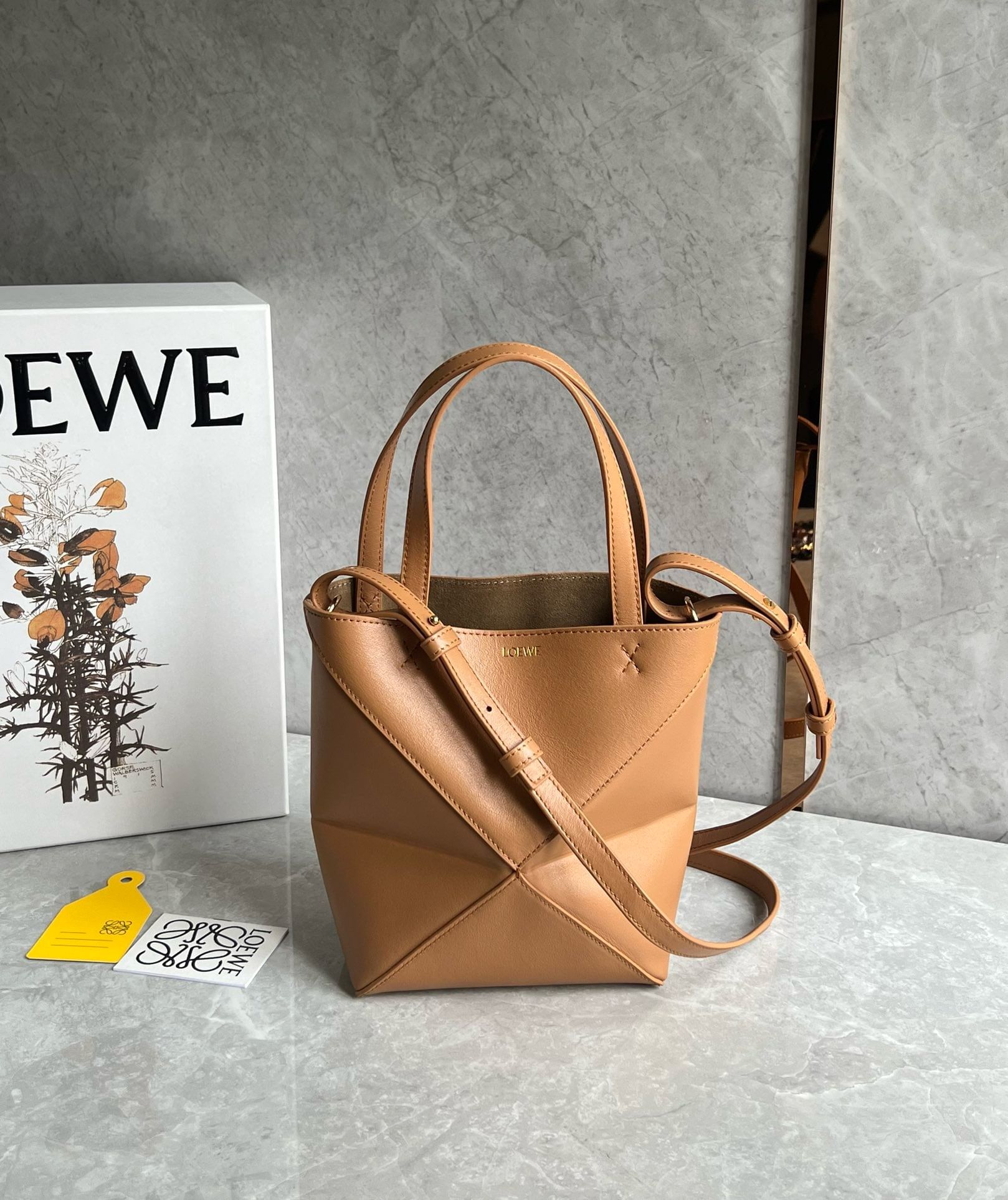 PuzzleFold Tote 20cm Loewe 3