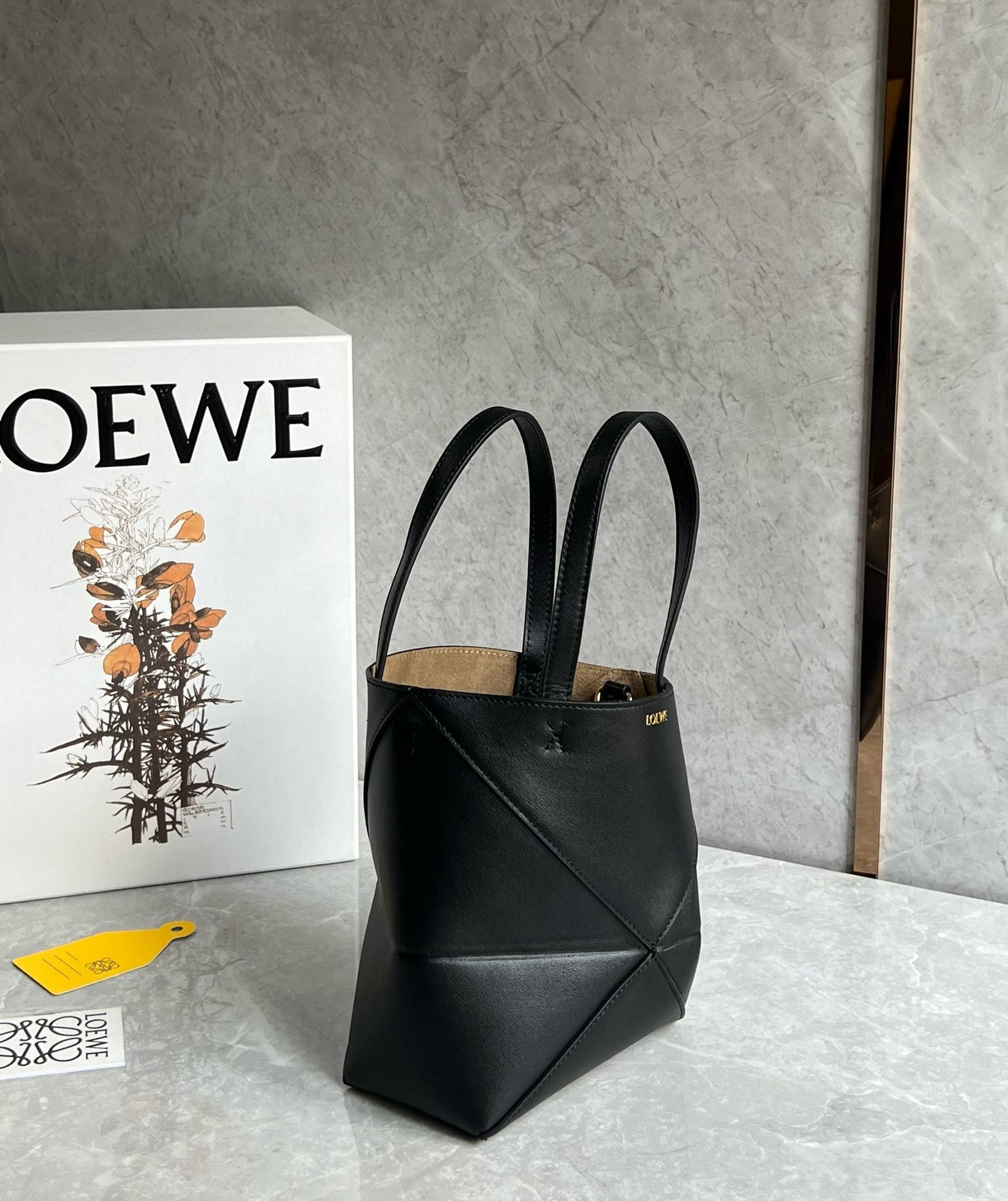 PuzzleFold Tote 20cm Loewe 4