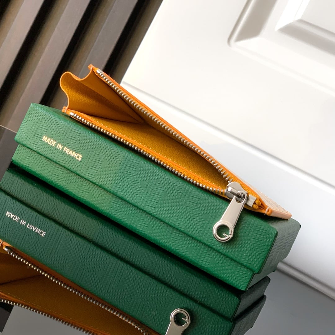 Bourbon Card Holder - желтый Goyard 3321.A8