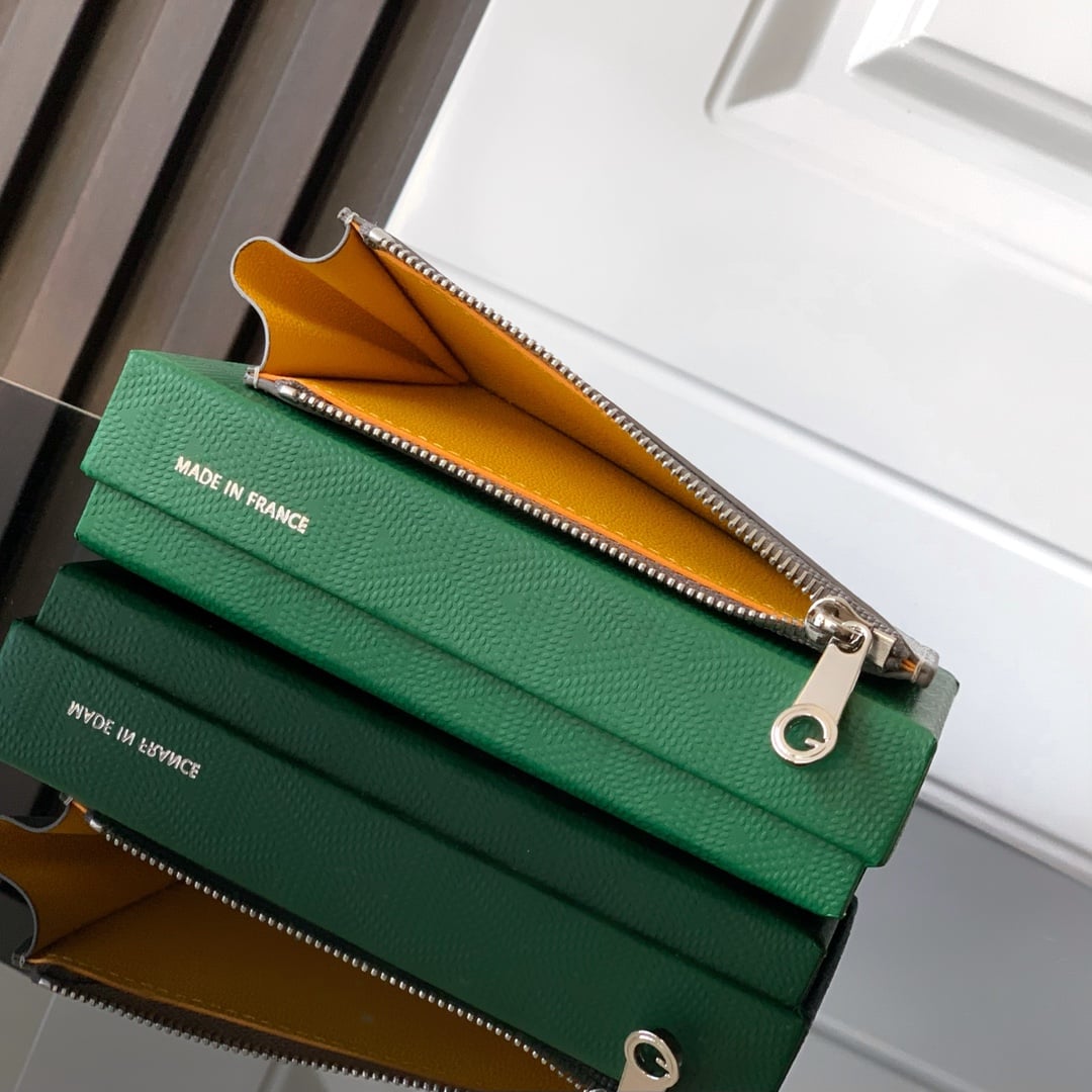 Bourbon Card Holder - серый Goyard 3321.A14