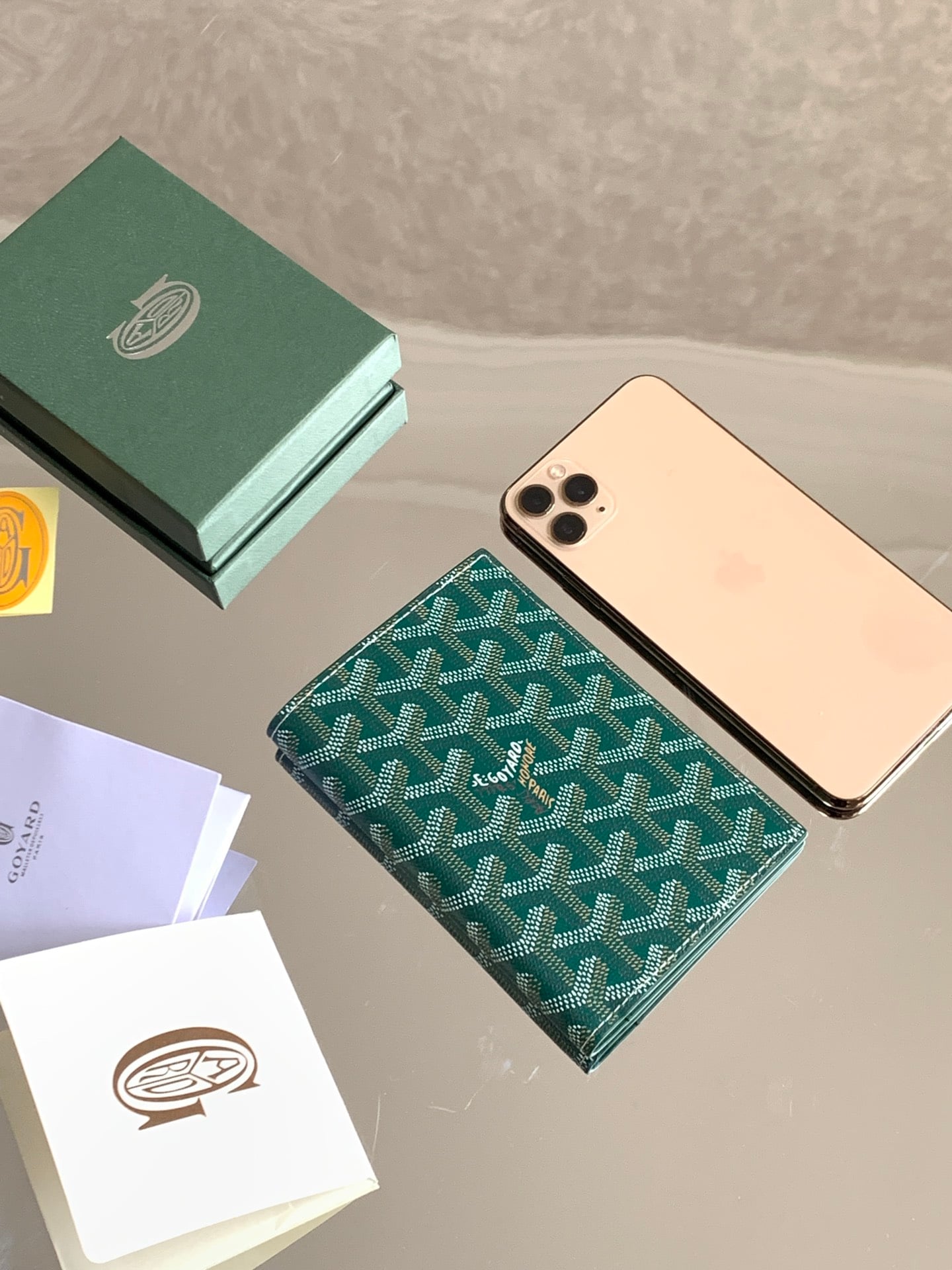 Grenelle Passport Holder - зеленый Goyard 7706.A11
