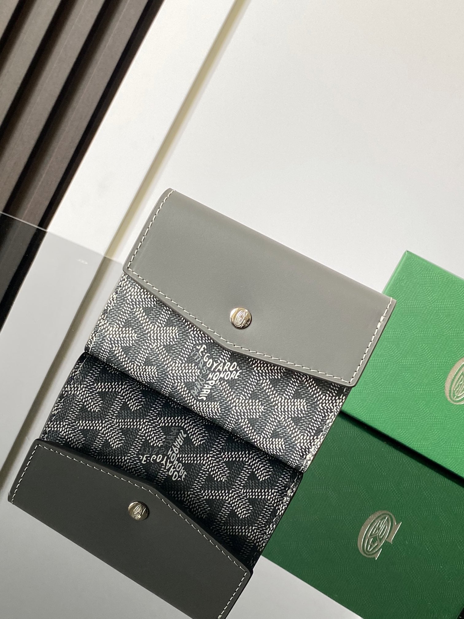 Saint-Gabriel Wallet - серый Goyard 3319.A11