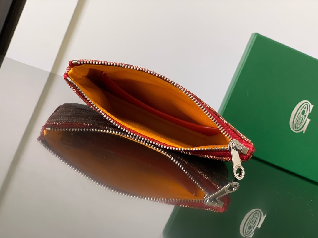 Sénat Mini - красный Goyard 1061XS.A8