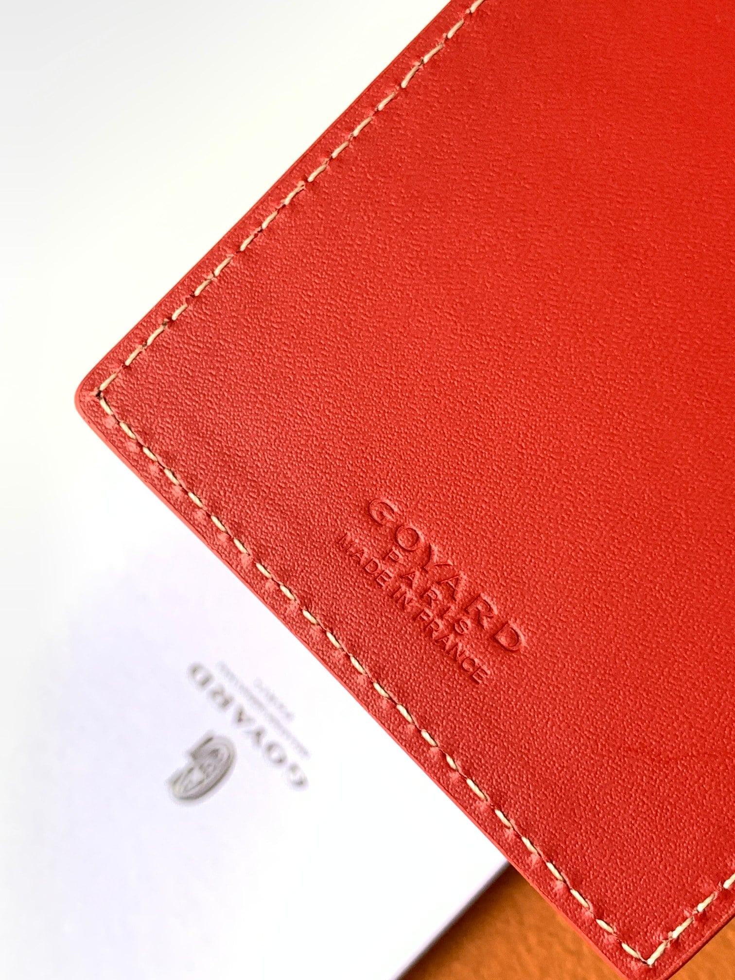 Vénus Card Holder - красный Goyard 3320.A8