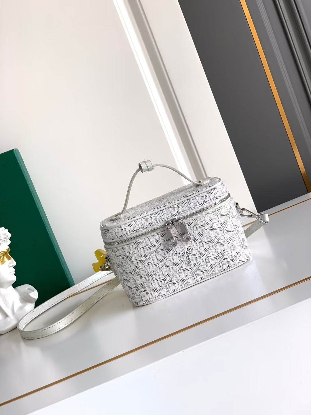 Cosmetic Case - белый Goyard 9806.A6