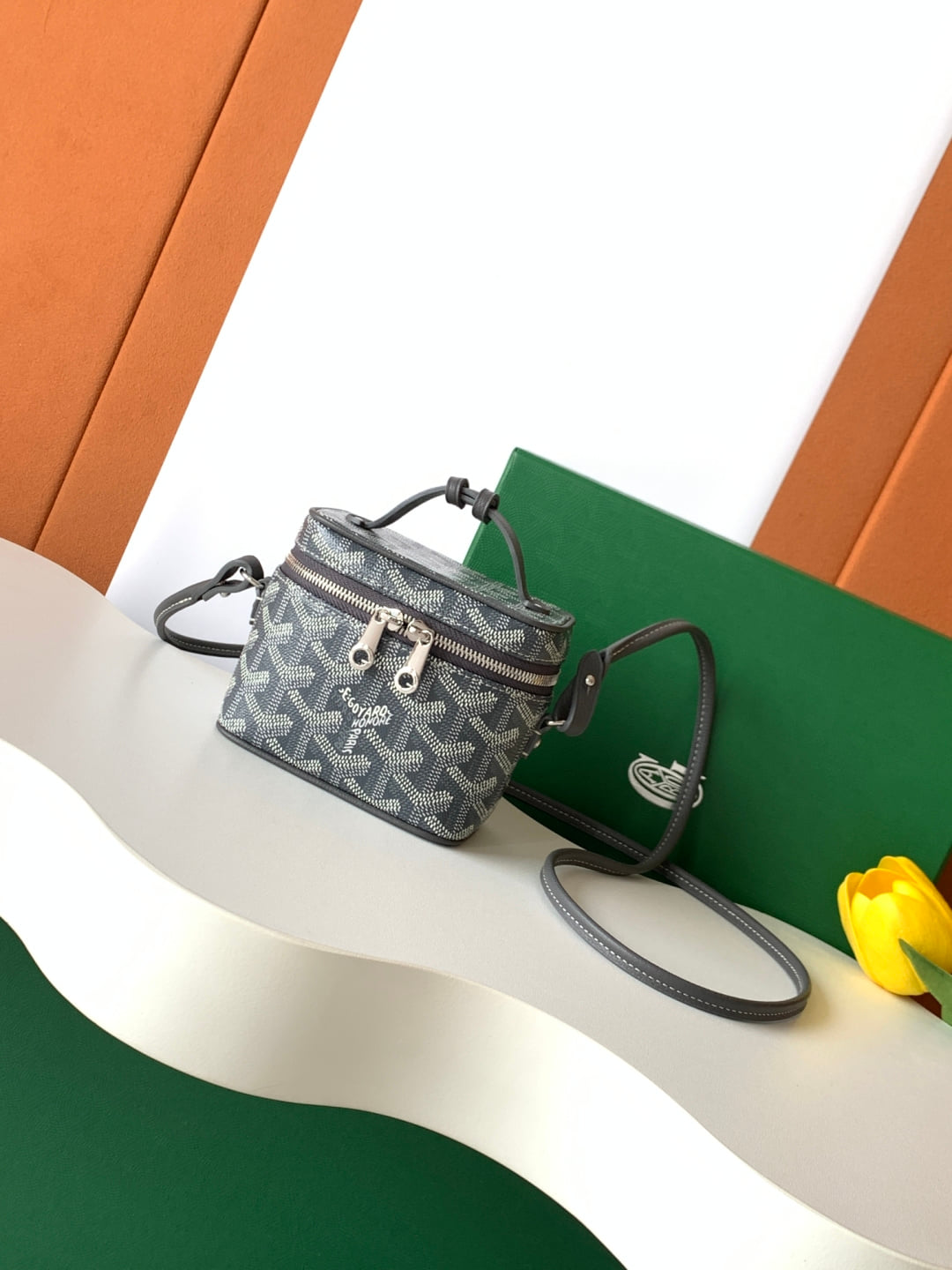 Cosmetic Case - серый Goyard 9805.A9