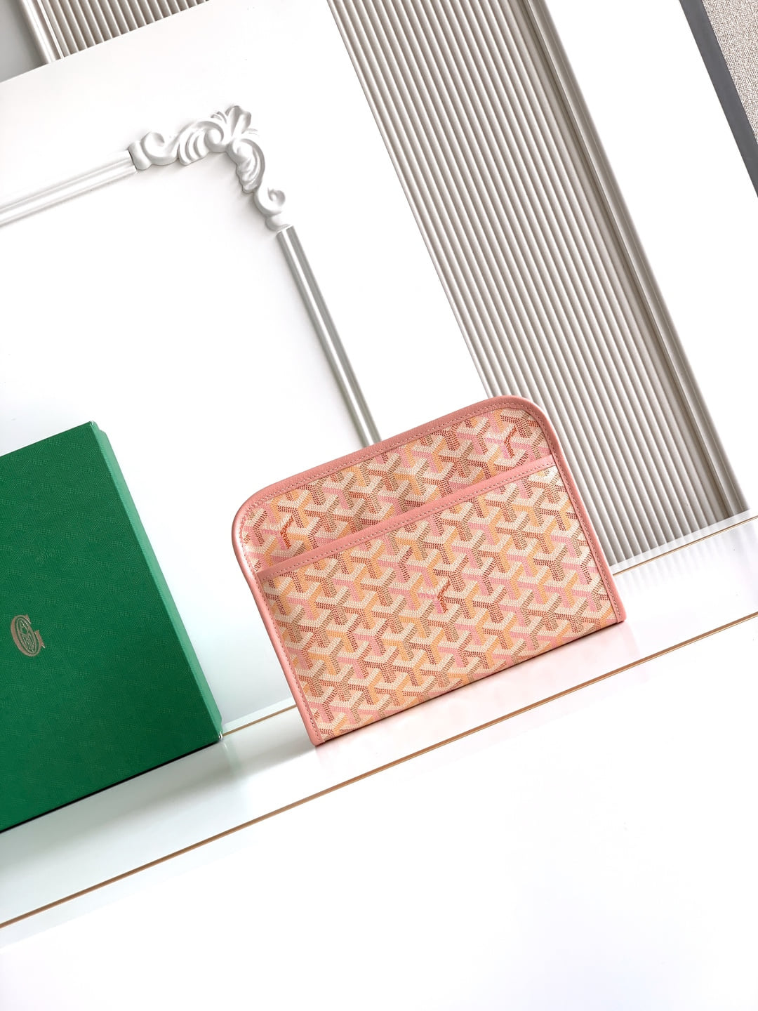 Jouvence MM - розовый Goyard 2302.A3