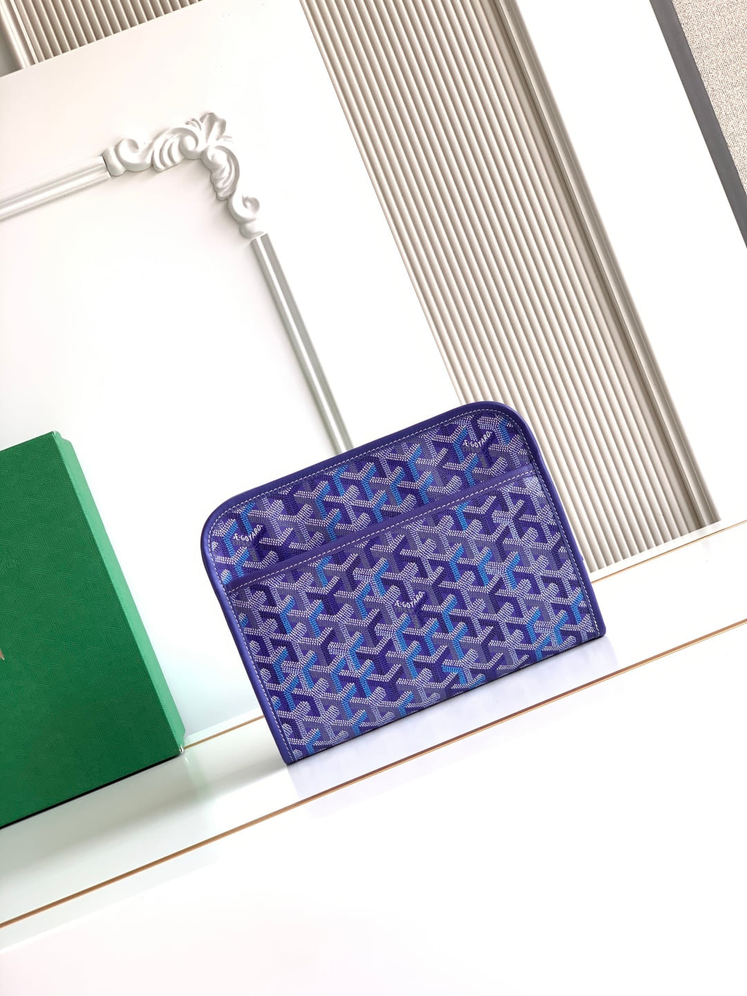 Jouvence MM - фиолетовый Goyard 2302.A4