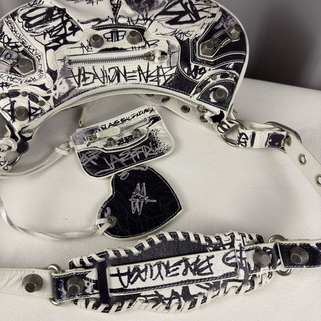 Le Cagole Balenciaga 3