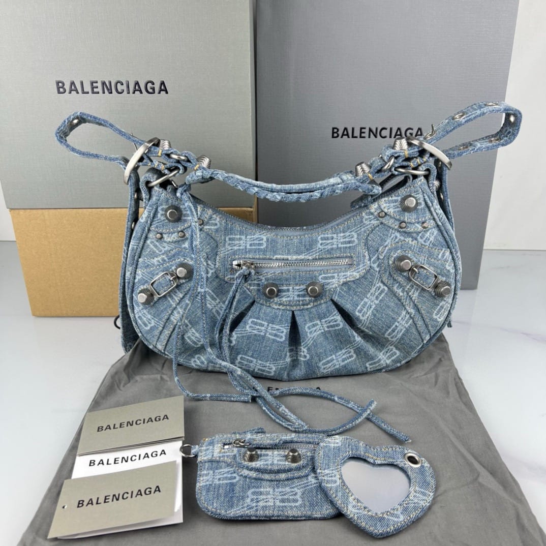 Le Cagole Balenciaga 6