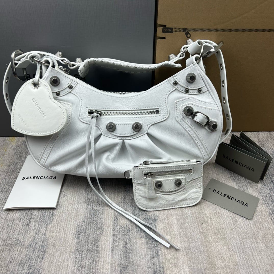 Le Cagole Balenciaga 11