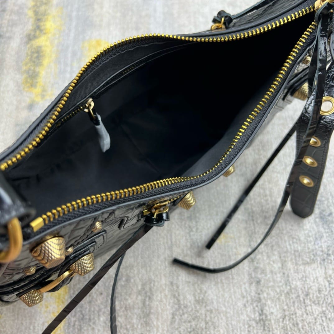 Le Cagole Balenciaga 17