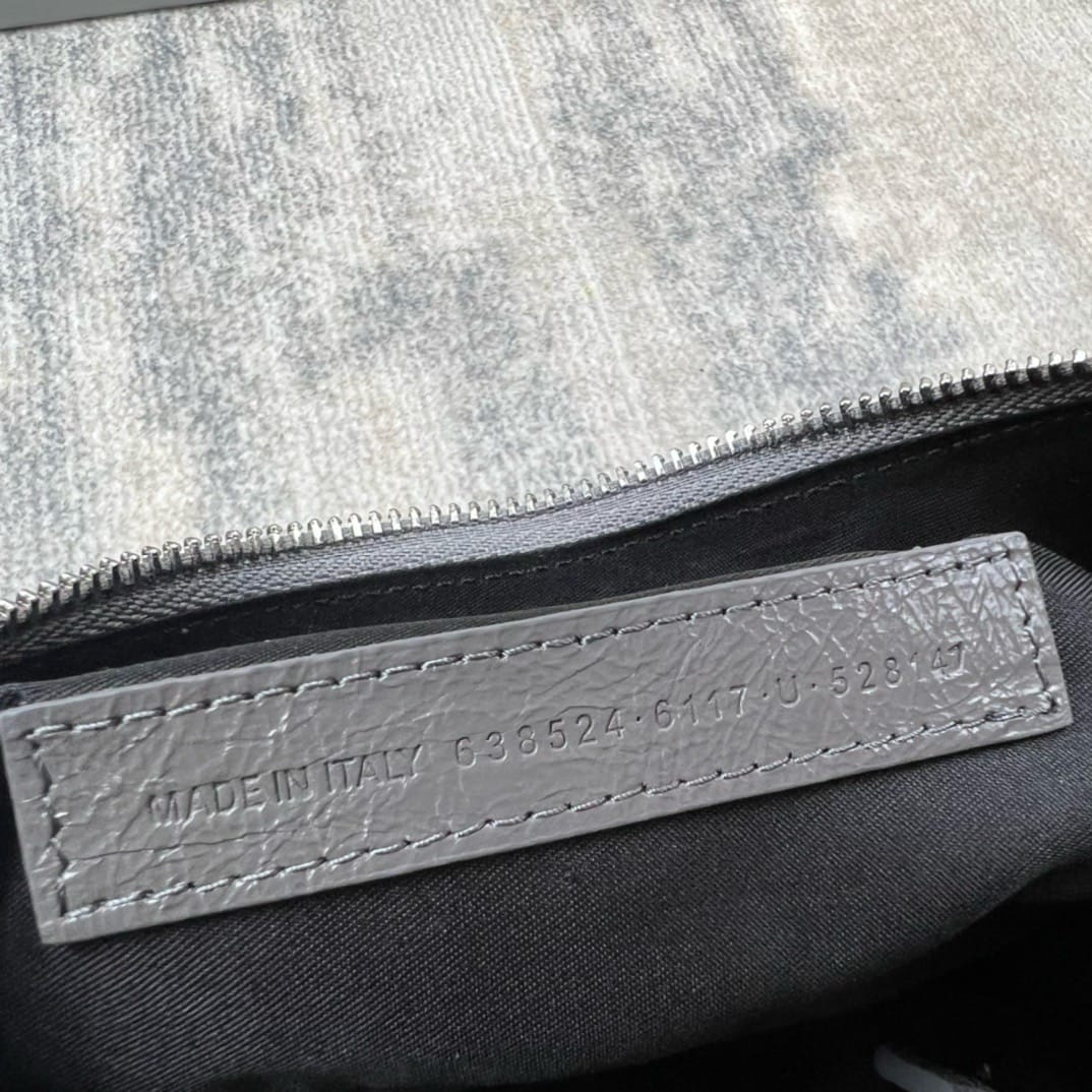 Le Cagole Balenciaga 19