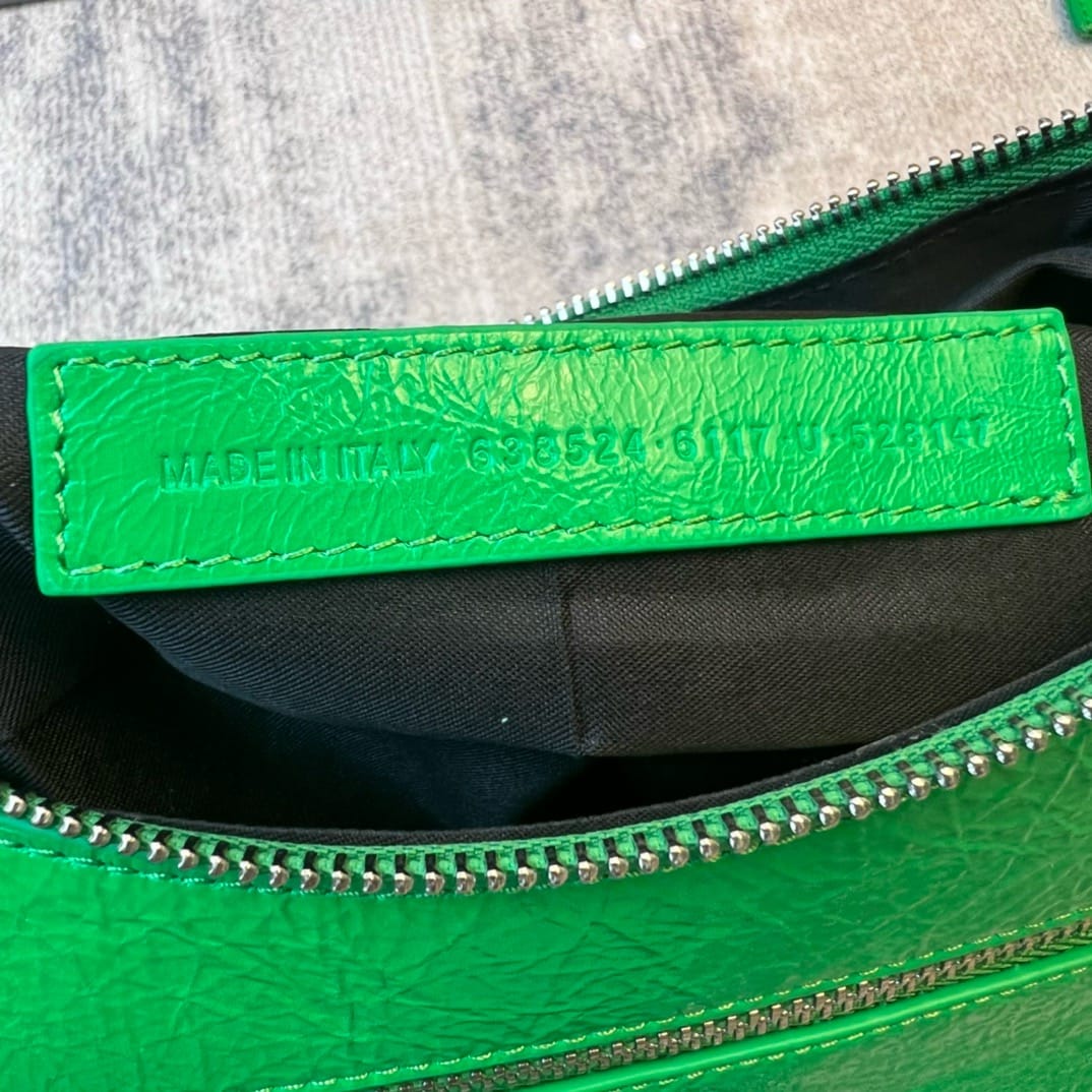 Le Cagole Balenciaga 20