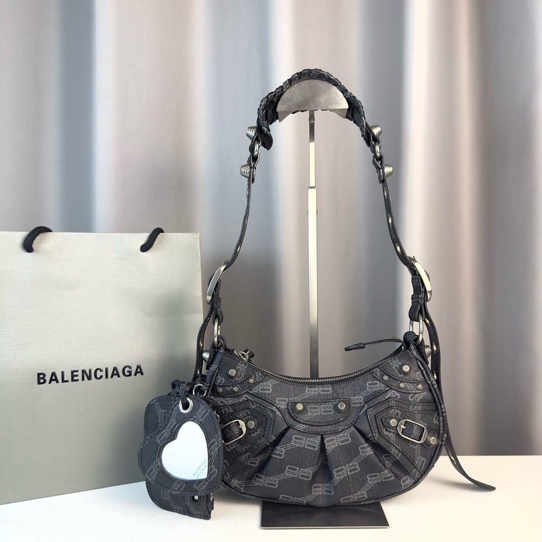 Le Cagole Balenciaga 92718.5