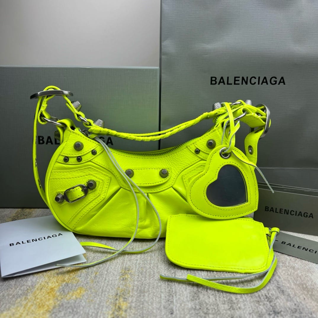 Le Cagole Balenciaga 92718.25