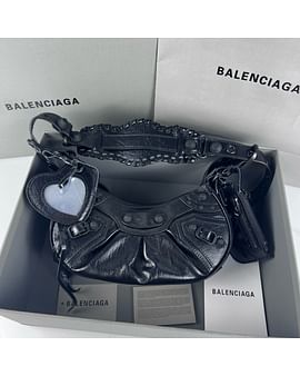 Le Cagole Balenciaga 92718.32000000001