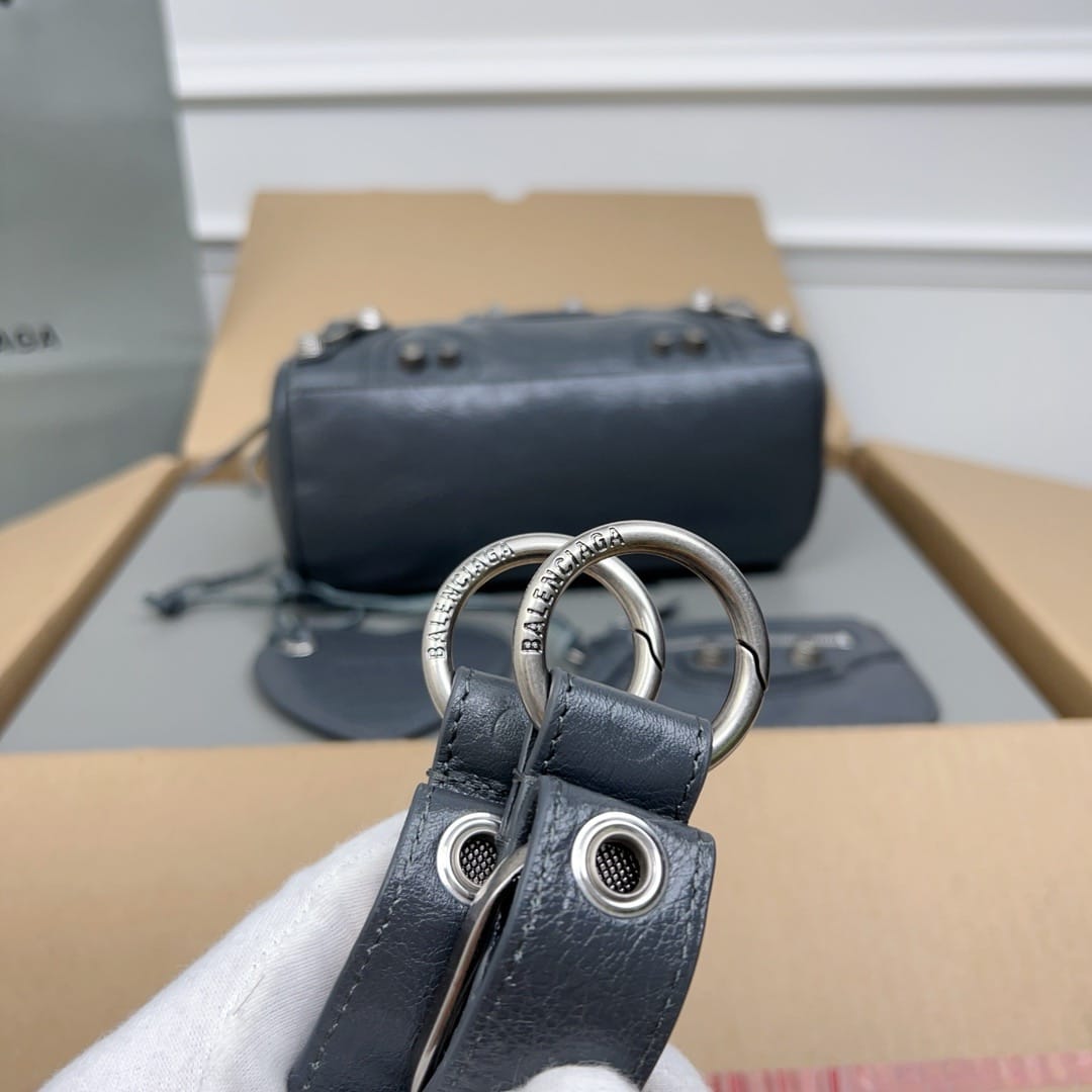 City Bag 20cm Balenciaga 1
